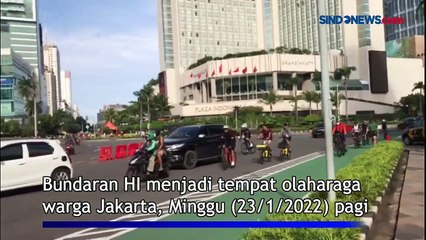 Suasana Olahraga Minggu Pagi di Bundaran HI, Banyak Pesepeda Melintas