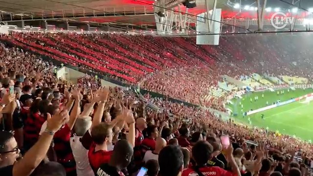 De arrepiar! Torcida do Flamengo faz linda festa no Maracanã na final da Recopa Sul-Americana