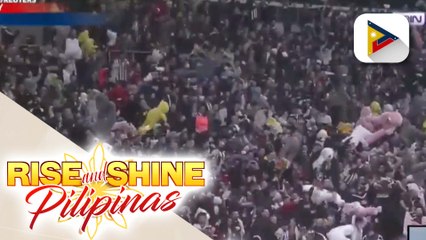 Libo-libong stuffed toys, inihagis sa soccer field sa Türkiye para sa quake survivors