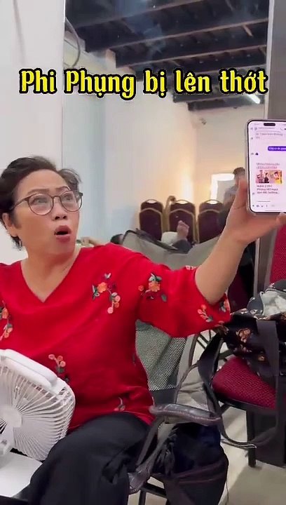 Phản ứng của nghệ sĩ Phi Phụng trước tin đồn sai sự thật