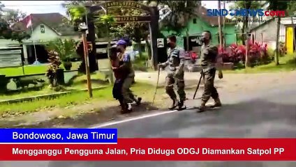 Mengganggu Pengguna Jalan, Pria Diduga ODGJ di Bondowoso Diamankan Satpol PP