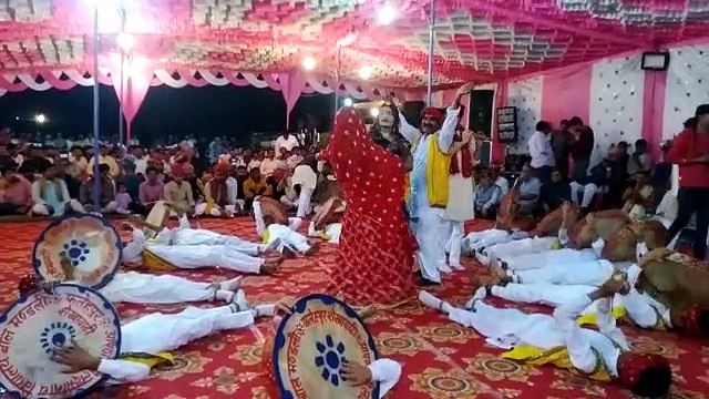 चंग-ढप की थाप पर फाग के गीतों ने जमाया रंग