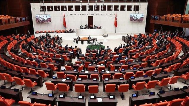 Bugün EYT haberleri! Son dakika EYT'de bugün ne oldu? EYT kanunu meclisten geçti mi?