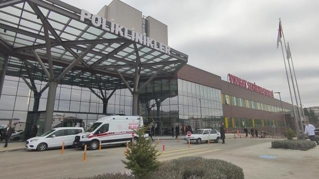 Ortopedi ve Travmatoloji Uzmanı Op. Dr. Atahan: Depremin Hayatımızın Her Alanında Bizleri Etkileyen Bir Durum Olduğunu Tekrar Görmüş Olduk