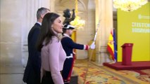 La Reina Letizia confirma que el rosa es su nuevo color favorito