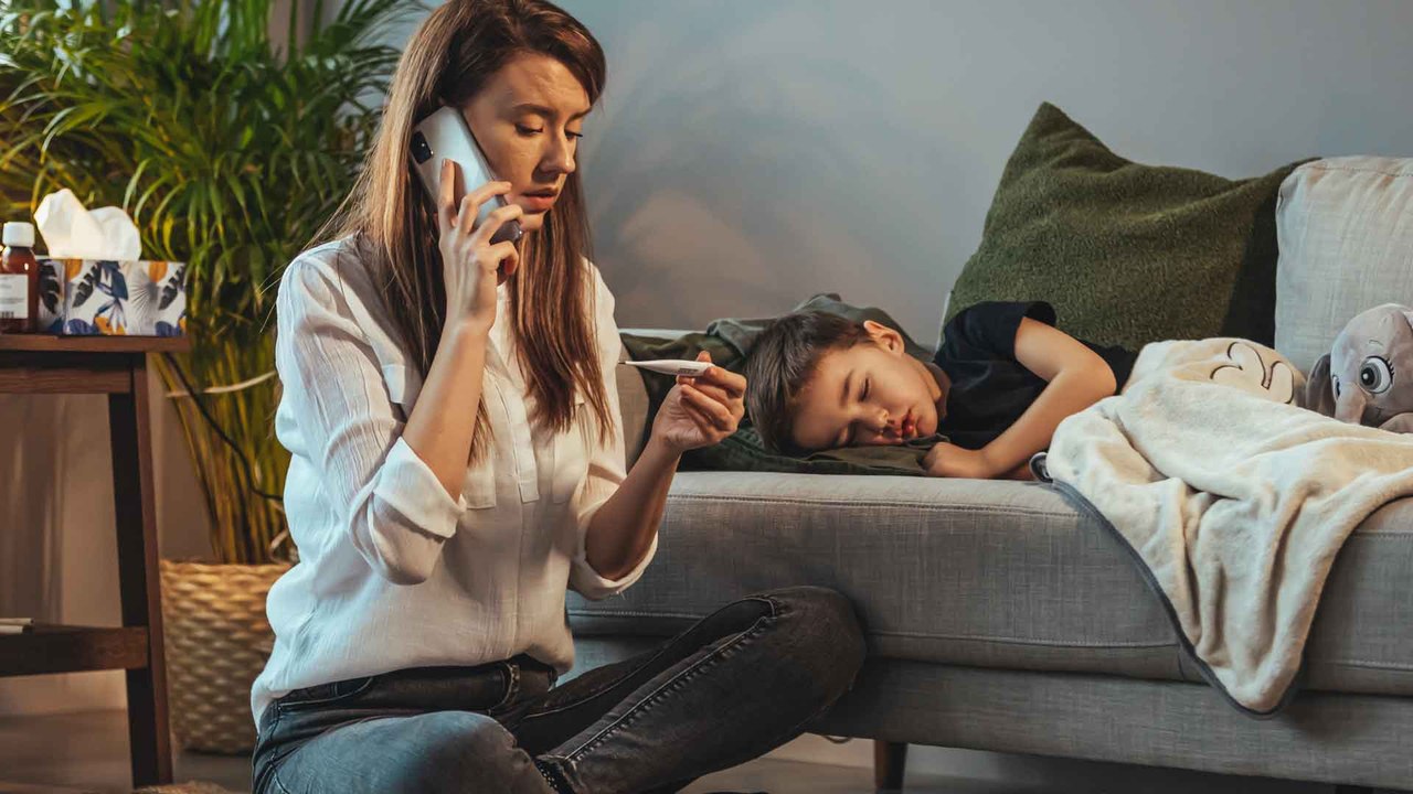 Mein Kind hat Fieber: Wann sollte ich Medikamente geben und wann nicht?