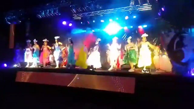 Comparsa La Bantú en el escenario del Parque Rodó, Tacuarembó, Uruguay (20/02/2023)