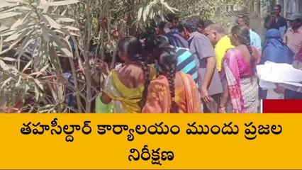 జగిత్యాల: సర్టిఫికెట్ల కోసం నిరీక్షణ