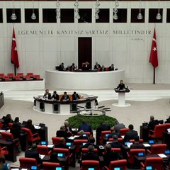HDP’li Hatimoğulları: 3 gün boyunca devlet yoktu, AFAD’a küreği ben verdim