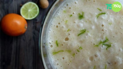 Smoothie banane, longan, lait de coco