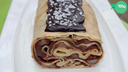 Roulé de crêpes aux pommes et chocolat