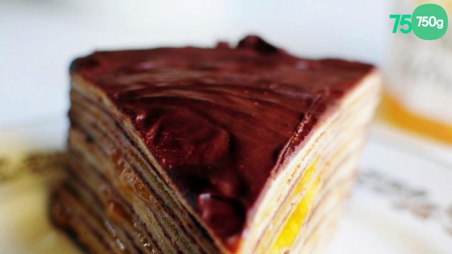 Le gâteau de crêpes abricots et chocolat avec Bonne Maman