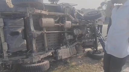 गाज़ीपुर: हाइवे पर टकराये 3 वाहन वाहन, 9 घायल, एक वाहन में लगी आग