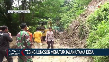 TebingBukitLongsor Menutup JalanDesa, Aktivitas Warga Lumpuh
