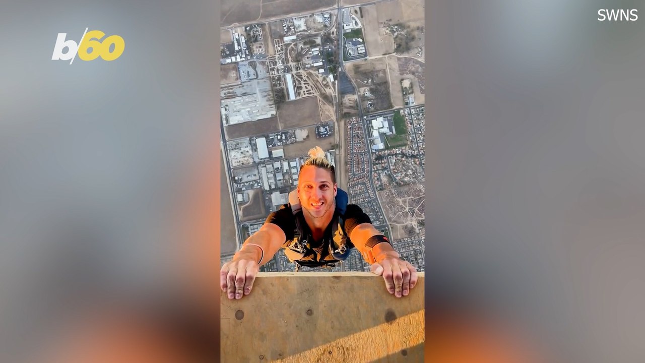 Meet The Skydiver Who Says Hurtling Back to Earth is an Addiction