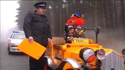 Alas Smith and Jones (1984) S10E06 - Griff's Accident - 14 October 1998