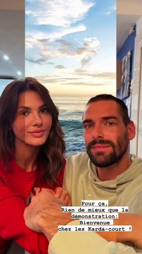 Pour cela, il a pris un bel exemple en utilisant un filtre pour rendre Alice et lui plus beaux. Pour ça, rien de mieux que la démonstration : Bienvenue chez les Karda-Court ! , s'exclame-t-il Camille Lacourt et Alice Detollenaere