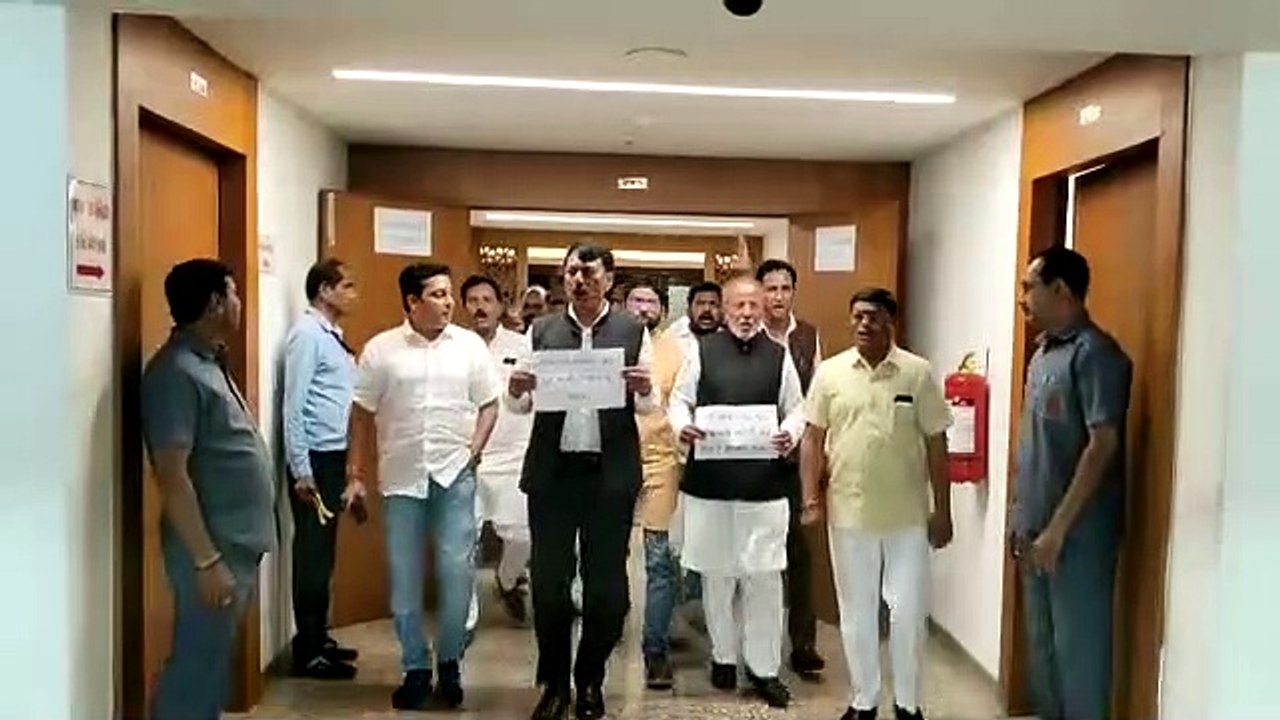 VIDEO: फर्जी पीएसआई भर्ती मुद्दे पर गुजरात विधा...