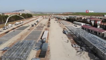 Geçici konutların yapımı hızlı başladı