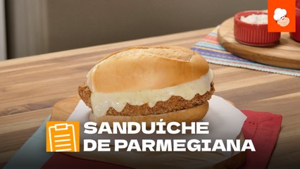 Sanduíche à parmegiana