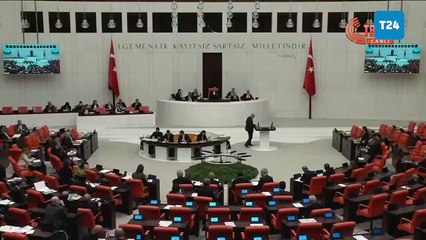 Ahmet Şık: Çürümüş bir leşten başka bir şey değilsiniz!