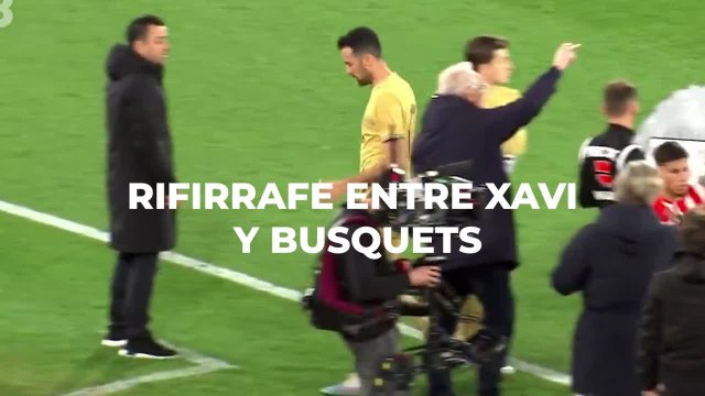 El rifirrafe entre Xavi y Busquets en Almería