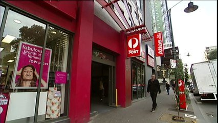 Government launches review of Australia Post's business model