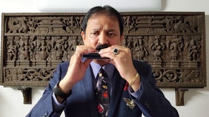 Ohre taal mile nadi ke jaal mein-Film Anokhi Raat 1968 on Harmonica Live Performance by Mukund Kamdar