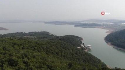 Tahtalı Barajı'nda su seviyesi düştü, eski yerleşim yerinin kalıntıları ortaya çıktı