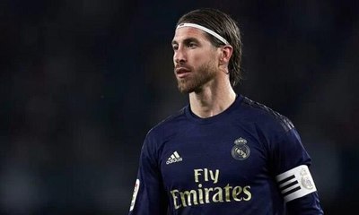 مدرب منتخب اسبانيا ينهي مسيرة راموس الدلية في كرة القدم