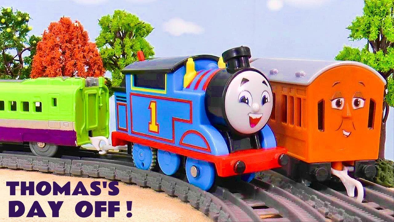 Thomas Has A Day Off Helping Annie and Clarabel and the Express - video ...