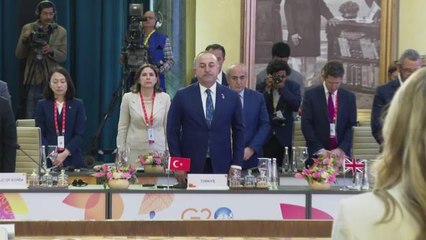 G20 Dışişleri Bakanları Toplantısı, Türkiye'deki Depremlerde Yaşamını Yitirenlere Saygı Duruşu ile Başladı