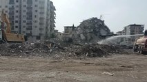 Osmaniye'de Depremde Hasar Gören Binaları İnceleyen Mimar Aktürk: 