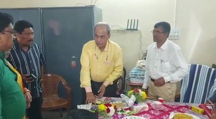 মাধ্যমিক পরীক্ষার ষষ্ঠ দিনে পরীক্ষা কেমন চলছে, খতিয়ে দেখছেন পর্ষদ সভাপতি রামানুজ গঙ্গোপাধ্যায়