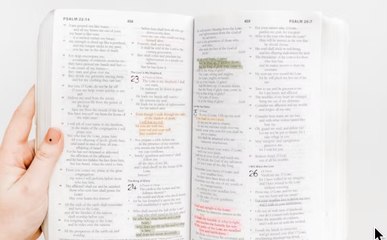 Oto fragmenty Pisma Świętego, które pomogą Ci przezwyciężyć lęk ✨