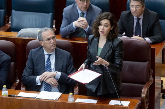 Ayuso cambia de opinión y cede ante Vox para derogar la Ley Trans de Madrid