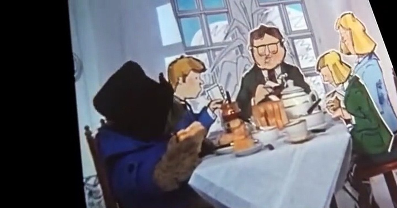 Paddington Tv Series Paddington Tv Series E032 Paddington Bakes a Cake