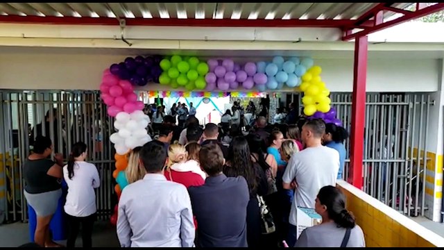 Enxergar, decidir e fazer , comemora Paranhos ao entregar reforma da Escola Divanete Alves