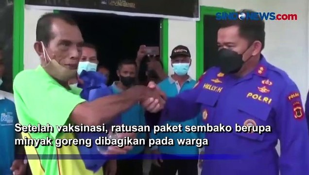 Berhadiah Minyak Goreng, Warga Muaro Jambi Antusias Ikuti Vaksinasi Booster