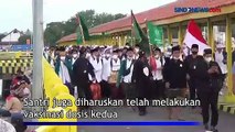 Jelang Ramadhan, Santri Mudik Lebih Awal Diangkut Kapal Feri