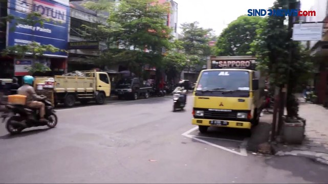 Nekat, Todong Siswa SMP di Tempat Ramai Terekam CCTV
