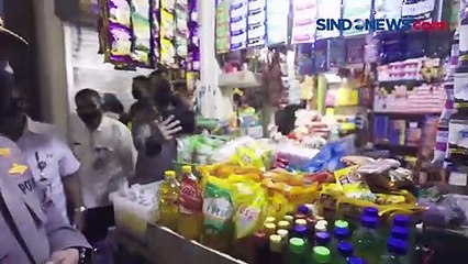 Tinjau Pasar Muntilan, Kapolri Minta Pedagang Laporkan Jika Distribusi Minyak Curah Terganggu