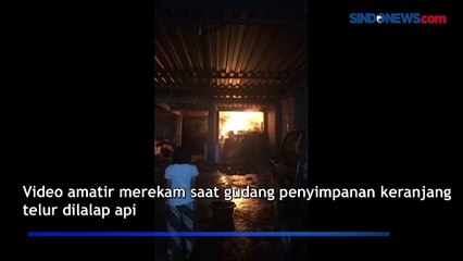 Kena Petasan, Gudang Penyimpanan Keranjang Telur Terbakar di Pondok Aren