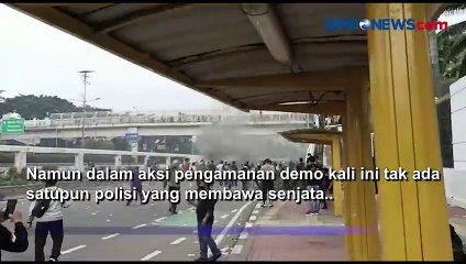 Usai Ricuh Demo 11 April, Polisi Pasang Barikade di Depan Gedung DPR