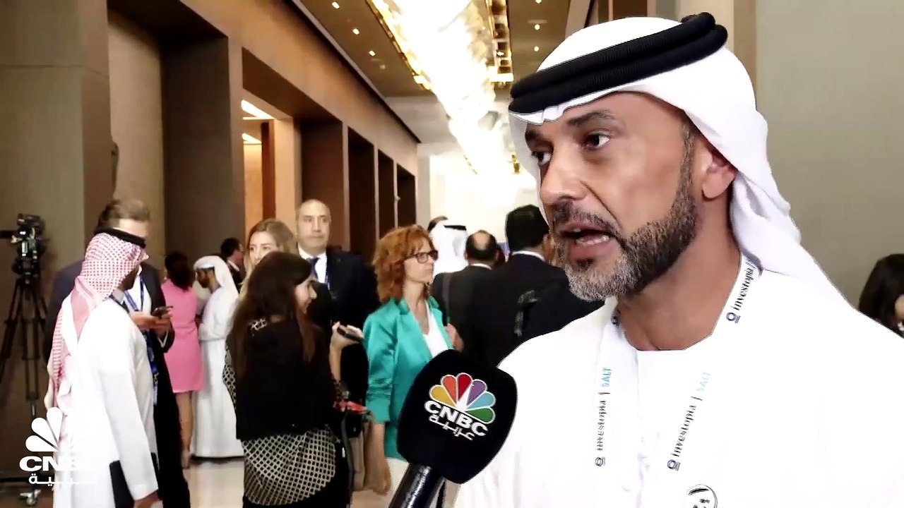 المدير العام للشؤون الاقتصادية بدائرة التنمية ا...