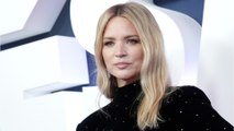 GALA VIDÉO – Virginie Efira cash sur ses scènes sensuelles : “Je ne me mets pas nue pour tout et n’importe quoi”