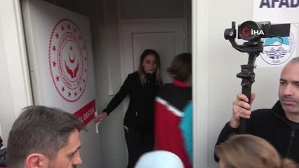 Bakan Yanık, konteyner kentte incelemelerde bulundu