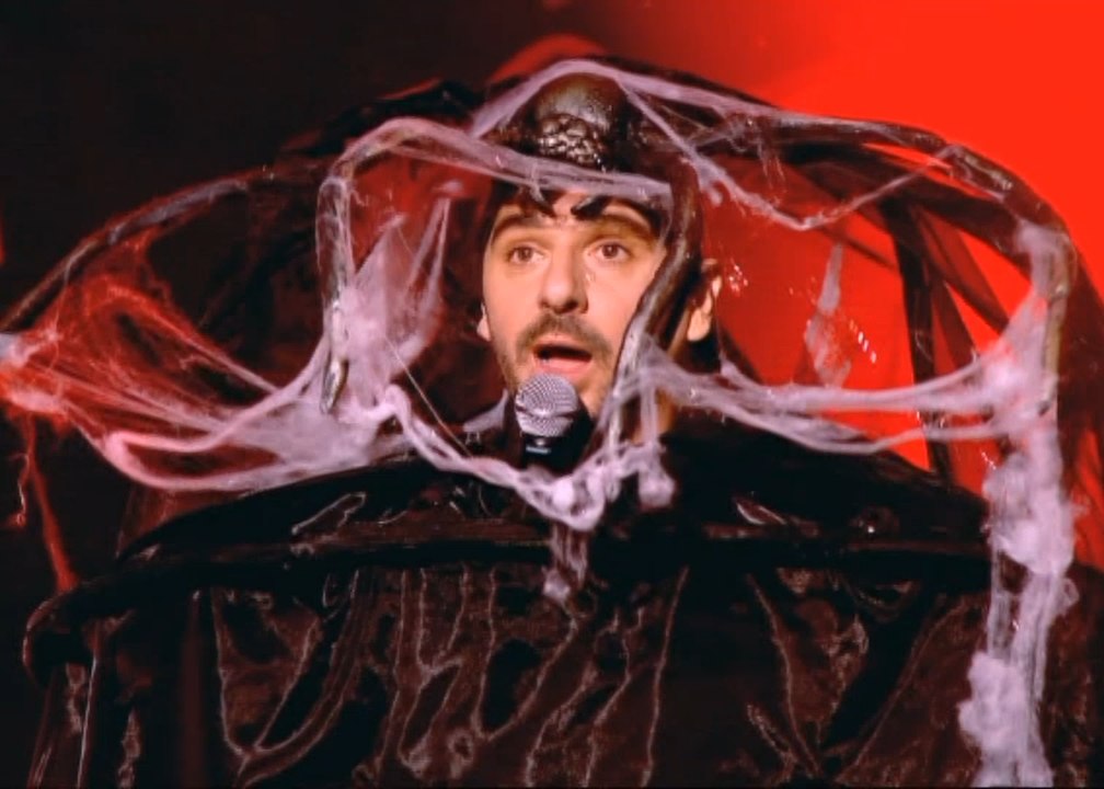 Vianney, Nolwenn Leroy, Christophe Willem... Leur pire costume aux Enfoirés