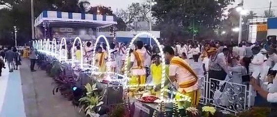 कोलकाता में भव्य गंगा आरती शुरू