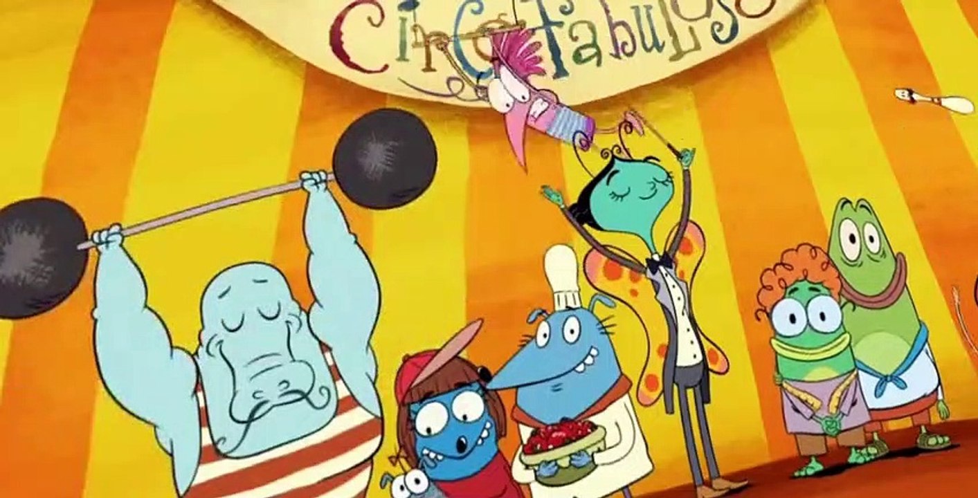 Let's Go Luna! E017 - Lunas Christmas Around the World